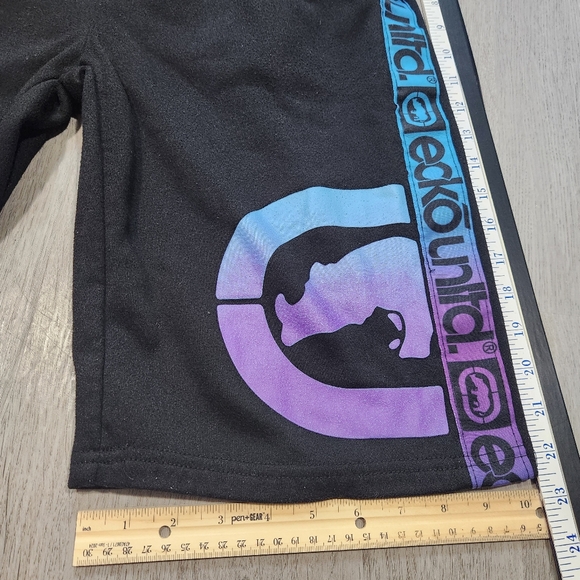 Ecko Untld Y2k Sweat Shorts Gradient Big Logo Size Small Black Back Pockets - Picture 6 of 6